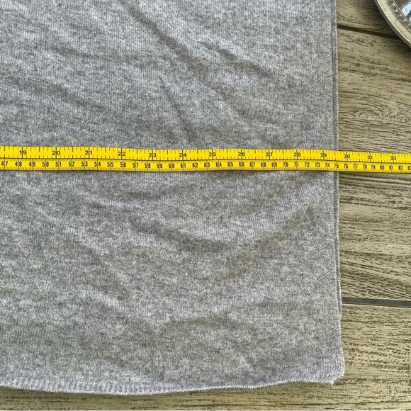 Fincati Gray Cashmere Blend Asymmetrical Sweater Poncho OSFM NWT - Picture 7 of 11